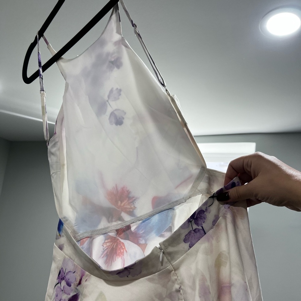 L’Atiste Watercolor Floral Backless Mini Dress Size M - Picture 3 of 5